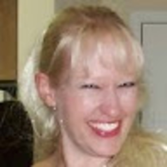 Meet your Posher, Tara - Picture 1 of 1